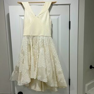 Elegant Cream Sleeveless Dress